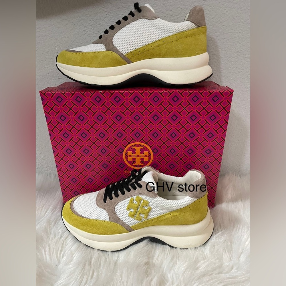 Tory Burch Kick Trainer Fashion Sneaker- Special Deal - Picture 4 of 8